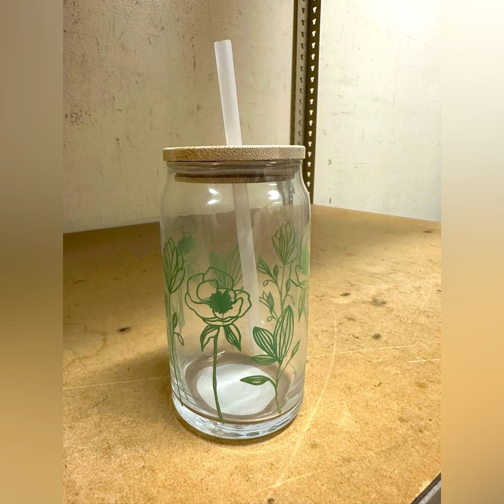 Glass with bamboo wooden lid